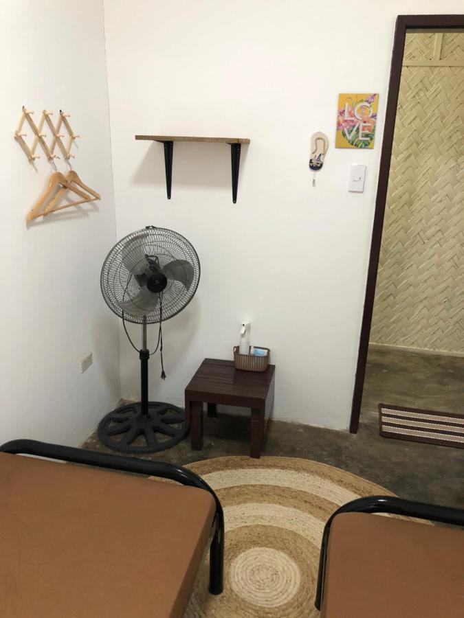 Hiraya Homestay Корон Екстер'єр фото