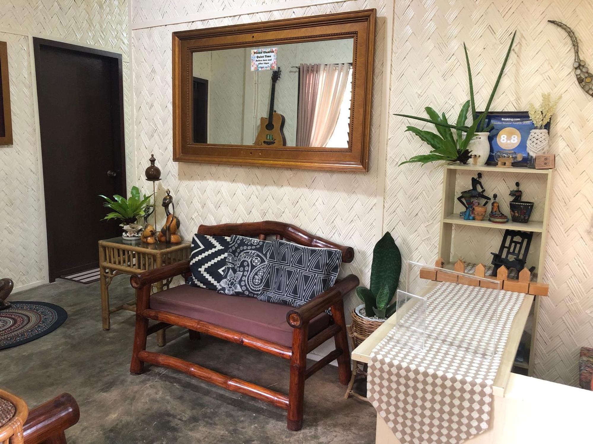 Hiraya Homestay Корон Екстер'єр фото