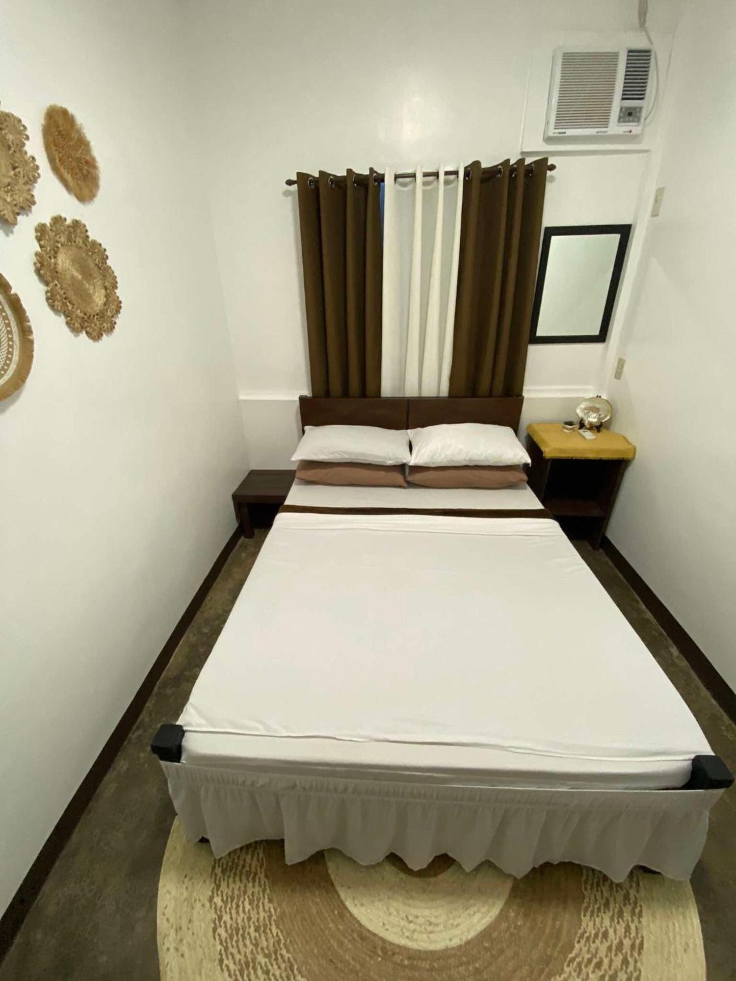 Hiraya Homestay Корон Екстер'єр фото